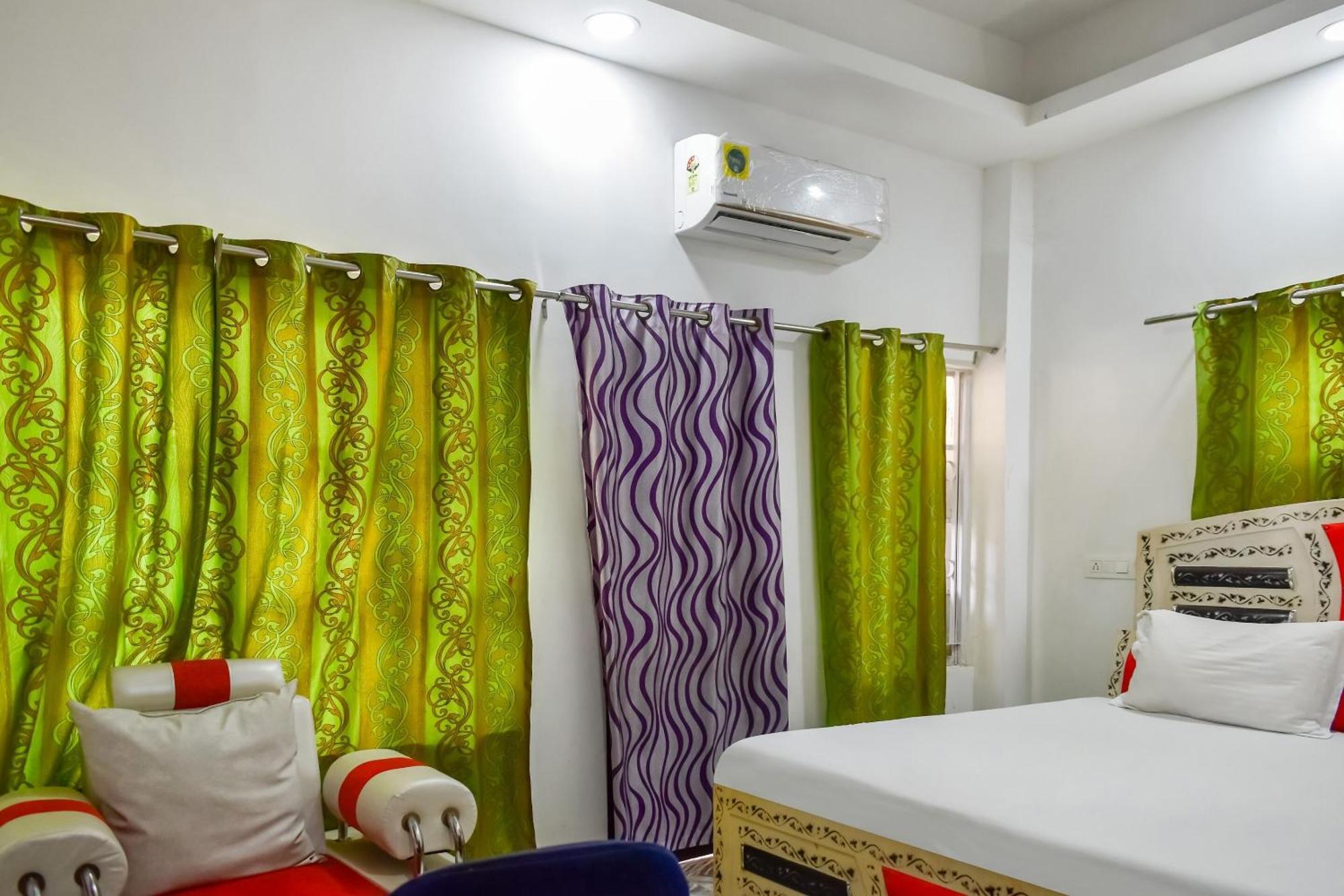 Super Hotel O Pradhan Nagar Sziliguri Kültér fotó