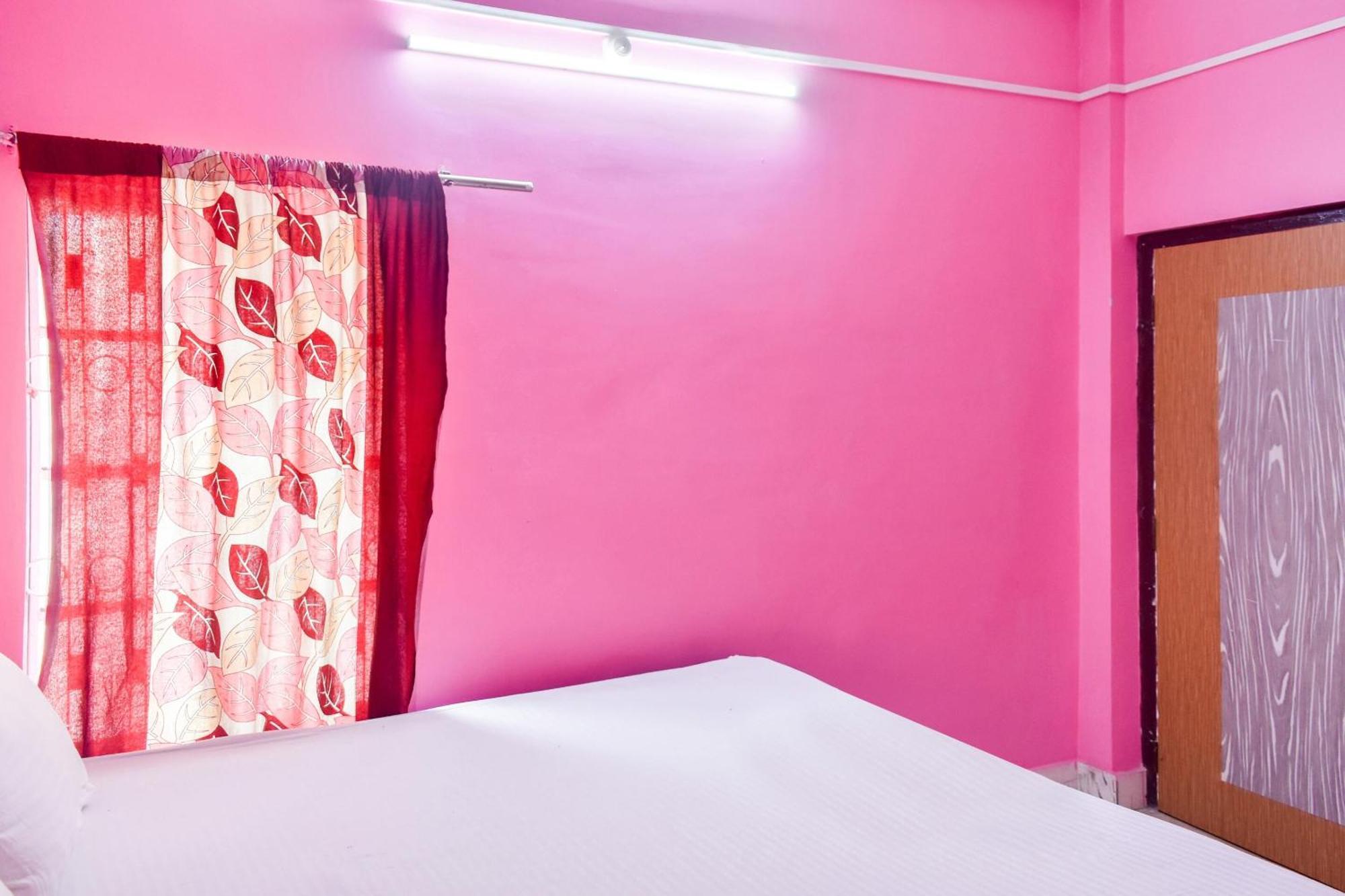 Super Hotel O Pradhan Nagar Sziliguri Kültér fotó